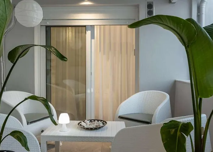 Appartement Skalidis 2 *